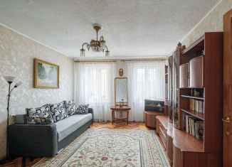 Продаю 4-ком. квартиру, 90 м2, Санкт-Петербург, переулок Джамбула, 11, Центральный район