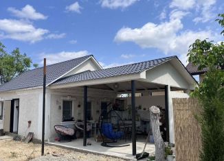 Сдается в аренду дом, 50 м2, посёлок Сенной, улица Мира, 10