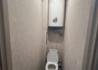 Двухкомнатная квартира на продажу, 55 м2, Ялта, улица Кирова, 81