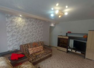 Продается 3-ком. квартира, 52 м2, Биробиджан, Пионерская улица, 70