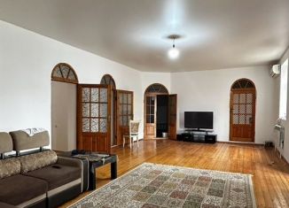 Сдаю дом, 120 м2, Махачкала, Кировский внутригородской район, улица Абу-Муслима Атаева, 28