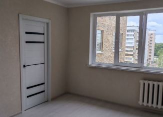 Продажа 2-комнатной квартиры, 57 м2, Салават, улица Островского, 6