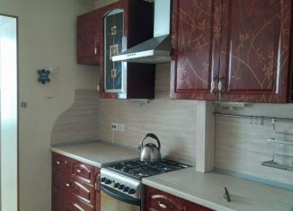 Сдача в аренду 2-ком. квартиры, 48 м2, Лермонтов, улица Матвиенко, 12