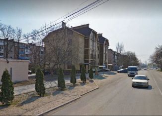 Продается торговая площадь, 260 м2, Таганрог, Инициативная улица, 86