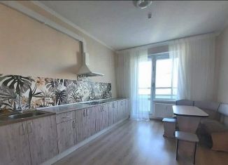 Сдам в аренду трехкомнатную квартиру, 72 м2, Сертолово, Тихвинская улица, 8к1
