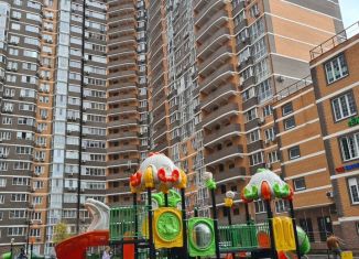 Сдается в аренду 1-комнатная квартира, 40 м2, Краснодар, Российская улица, 79/3к2, микрорайон ЗИП