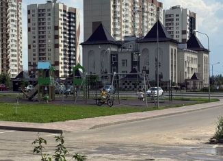 Продажа 2-комнатной квартиры, 49.3 м2, Воронеж, улица Шибилкина, 9