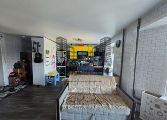 Продается 3-комнатная квартира, 68.3 м2, Норильск, улица Лауреатов, 55