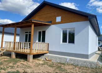 Продаю коттедж, 70 м2, КП Бобровские дачи, Каштановая улица