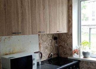 Двухкомнатная квартира в аренду, 47 м2, Среднеуральск, улица Калинина, 29А