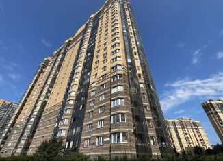 Сдается 3-комнатная квартира, 82 м2, посёлок Парголово, улица Николая Рубцова, 12к1