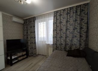 Продам квартиру студию, 30.3 м2, Краснодар, улица Красных Партизан, 1/4к11, микрорайон Светлоград