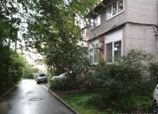 Продажа 4-комнатной квартиры, 92.5 м2, Находка, Владивостокская улица, 38
