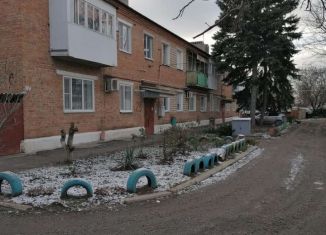 Продам трехкомнатную квартиру, 60 м2, посёлок Матвеев Курган, Спортивный переулок, 23