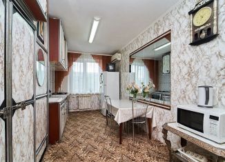 4-комнатная квартира на продажу, 80 м2, Краснодар, улица Селезнёва, 206, микрорайон Черемушки