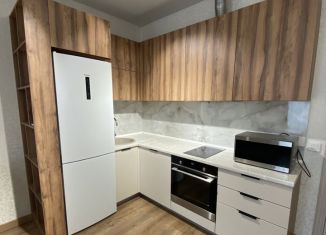 Сдается 2-ком. квартира, 65.5 м2, Казань, улица Аметьевская Магистраль, 16к1, ЖК Голливуд