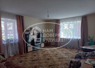 Продается 3-комнатная квартира, 70.6 м2, Чернушка, Новосельская улица, 4