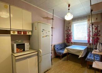 2-комнатная квартира в аренду, 50 м2, Горнозаводск, улица Кирова