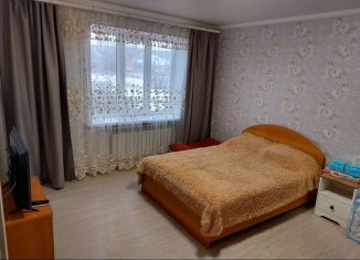 Сдается двухкомнатная квартира, 45 м2, Карачаево-Черкесия, Казачья улица, 70
