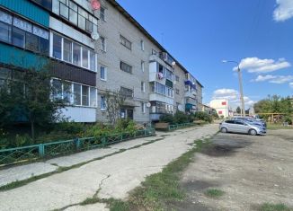 Продам трехкомнатную квартиру, 66.5 м2, Челябинская область, Каолиновая улица, 8