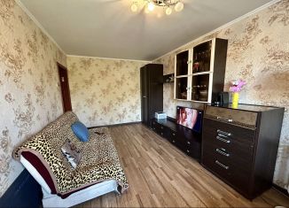 Продам 2-комнатную квартиру, 45 м2, Салават, улица Калинина, 21