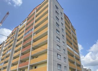Продам 2-комнатную квартиру, 66 м2, Смоленск, улица Крупской, 54Б
