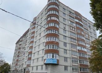 Продаю 1-комнатную квартиру, 53 м2, Черкесск, Международная улица, 62