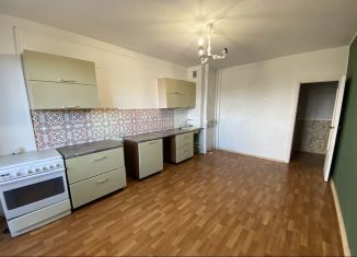 Аренда трехкомнатной квартиры, 90 м2, Тольятти, улица Дзержинского, 50, Автозаводский район