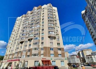 Сдается в аренду 3-комнатная квартира, 84 м2, Воронежская область, Московский проспект, 142/1