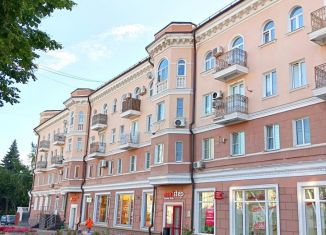 Продажа 2-ком. квартиры, 46.7 м2, Курская область, улица Ленина, 86