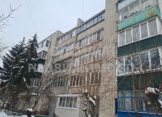 Трехкомнатная квартира на продажу, 58.9 м2, Курская область, улица Большевиков, 84