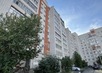 Сдается 4-комнатная квартира, 80 м2, Йошкар-Ола, улица Мира, 68, микрорайон Ремзавод