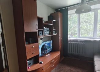 Продам 2-ком. квартиру, 43 м2, Волгоград, Симбирская улица, 33