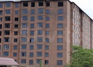 Продается 2-комнатная квартира, 86 м2, Хасавюрт, улица Батырмурзаева, 135