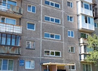 Продаю 1-ком. квартиру, 33 м2, Мурманск, Кольский проспект, 150к1