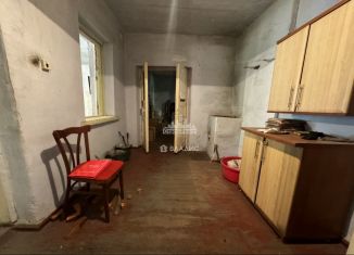 Продам 3-комнатную квартиру, 68 м2, Керчь, улица Котовского, 1