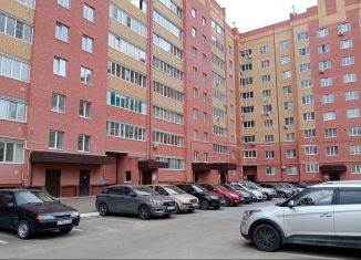 Продам 2-комнатную квартиру, 62.5 м2, Йошкар-Ола, улица Петрова, 27Б, микрорайон Молодёжный