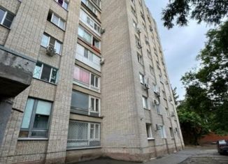 Продается комната, 18 м2, Азов, улица Васильева, 81Б