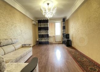 Продается 2-комнатная квартира, 80 м2, Дагестан, Газопроводная улица, 5к3