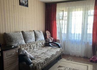 Продаю 2-ком. квартиру, 42 м2, Златоуст, 3-я Тесьминская улица, 114