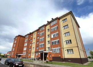 Продам 1-ком. квартиру, 41 м2, Арск, улица Максима Горького, 48