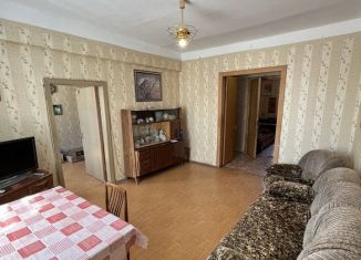 Продается четырехкомнатная квартира, 81.4 м2, Татарстан, улица Садриева, 7А