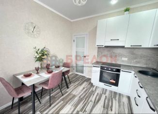 Продам 1-ком. квартиру, 40 м2, Ростов-на-Дону, улица Нансена, 109/6