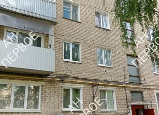 Продажа трехкомнатной квартиры, 56 м2, Скопин, улица Пирогова