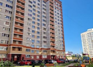 Продажа 2-ком. квартиры, 64.1 м2, Брянская область, улица Крахмалёва, 55