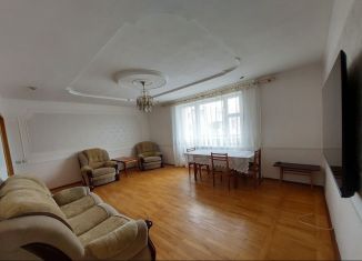 Продается четырехкомнатная квартира, 94 м2, Баксан, улица Фрунзе