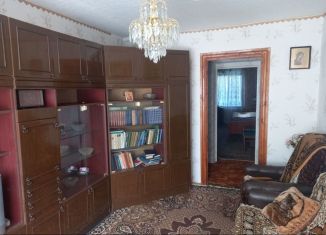 Продам трехкомнатную квартиру, 59 м2, Уварово, 2-й микрорайон, 3