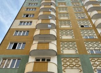 Двухкомнатная квартира на продажу, 68 м2, Каспийск, Кавказская улица, 18к2, ЖК Стройко