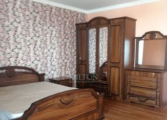 Продам четырехкомнатную квартиру, 120 м2, Краснодарский край, улица Грибоедова, 62