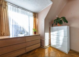 Продажа 3-ком. квартиры, 81.5 м2, Санкт-Петербург, набережная канала Грибоедова, 148-150